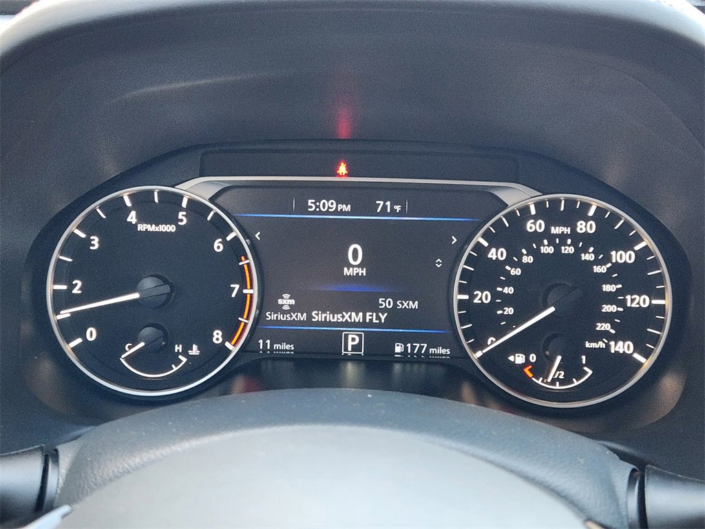 New 2025 Nissan Altima 2.5 SR image 11