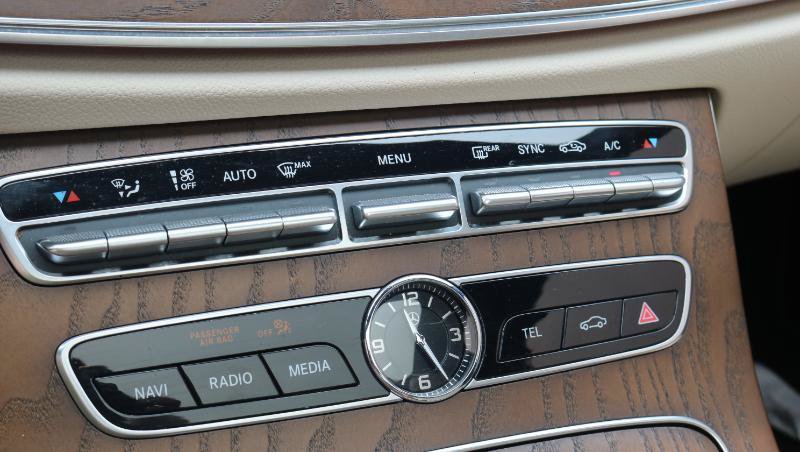 Used 2020 Mercedes-Benz E 350 4MATIC Sedan w/ Parking Assistance Package image 11
