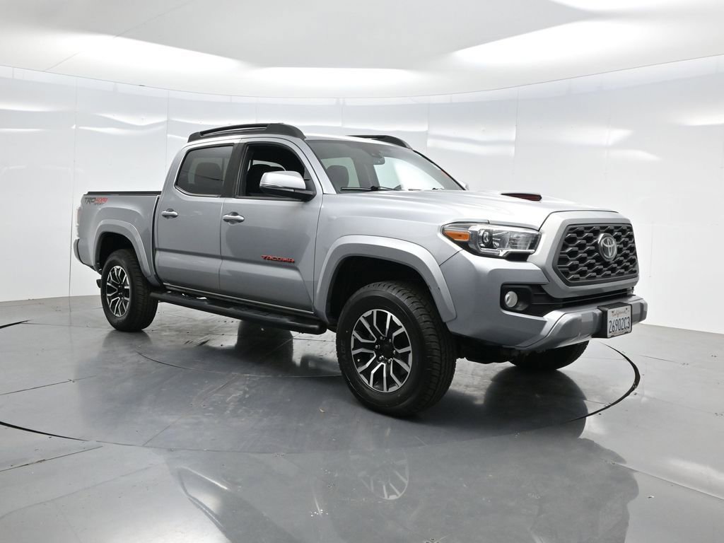 Used 2021 Toyota Tacoma TRD Sport w/ Technology Package AWD/4WD image 29