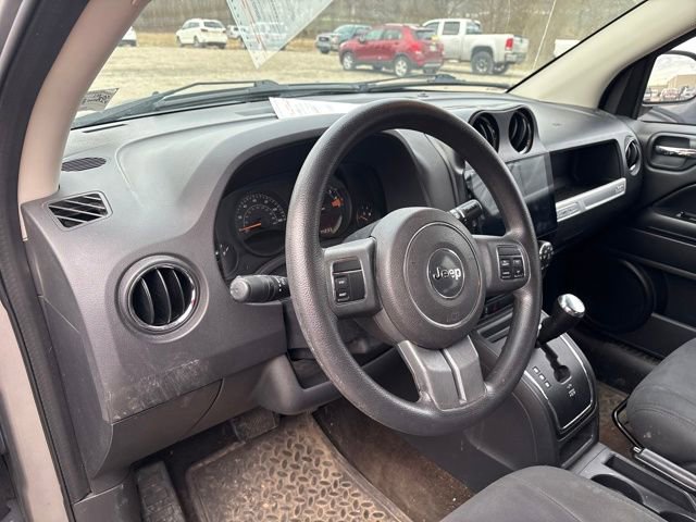 Used 2016 Jeep Compass Sport w/ Power Value Group image 8