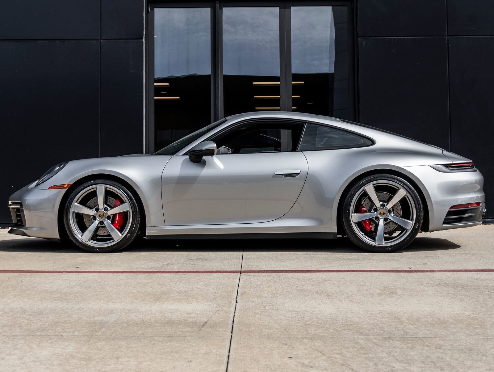 Certified 2020 Porsche 911 Carrera S image 2