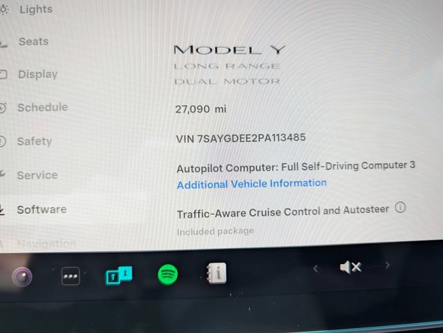 Used 2023 Tesla Model Y Long Range AWD/4WD image 22