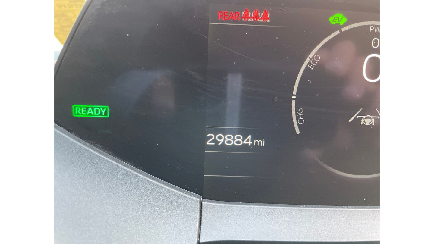 Certified 2025 Toyota Prius LE AWD/4WD image 23