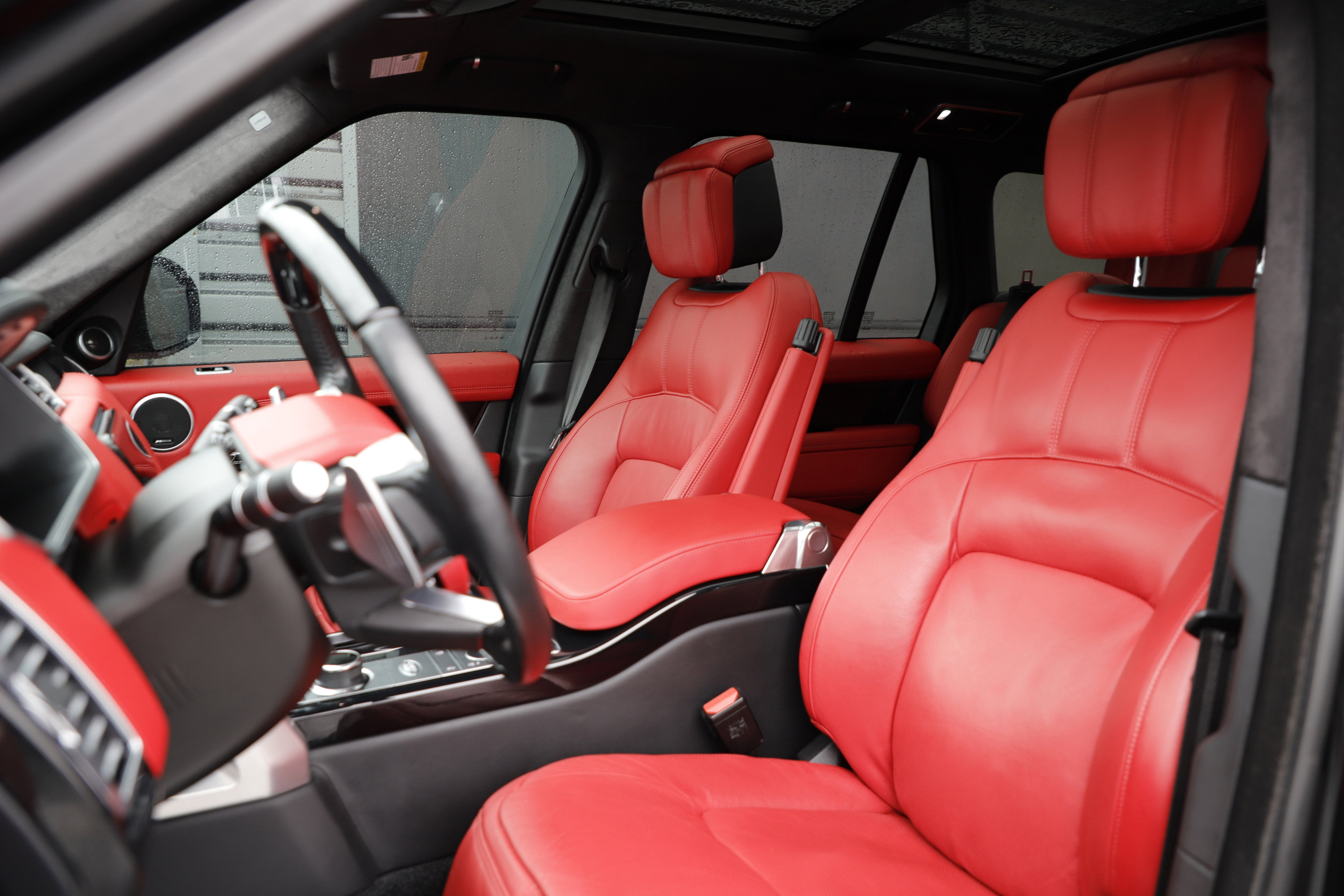 Certified 2022 Land Rover Range Rover Autobiography AWD/4WD image 18