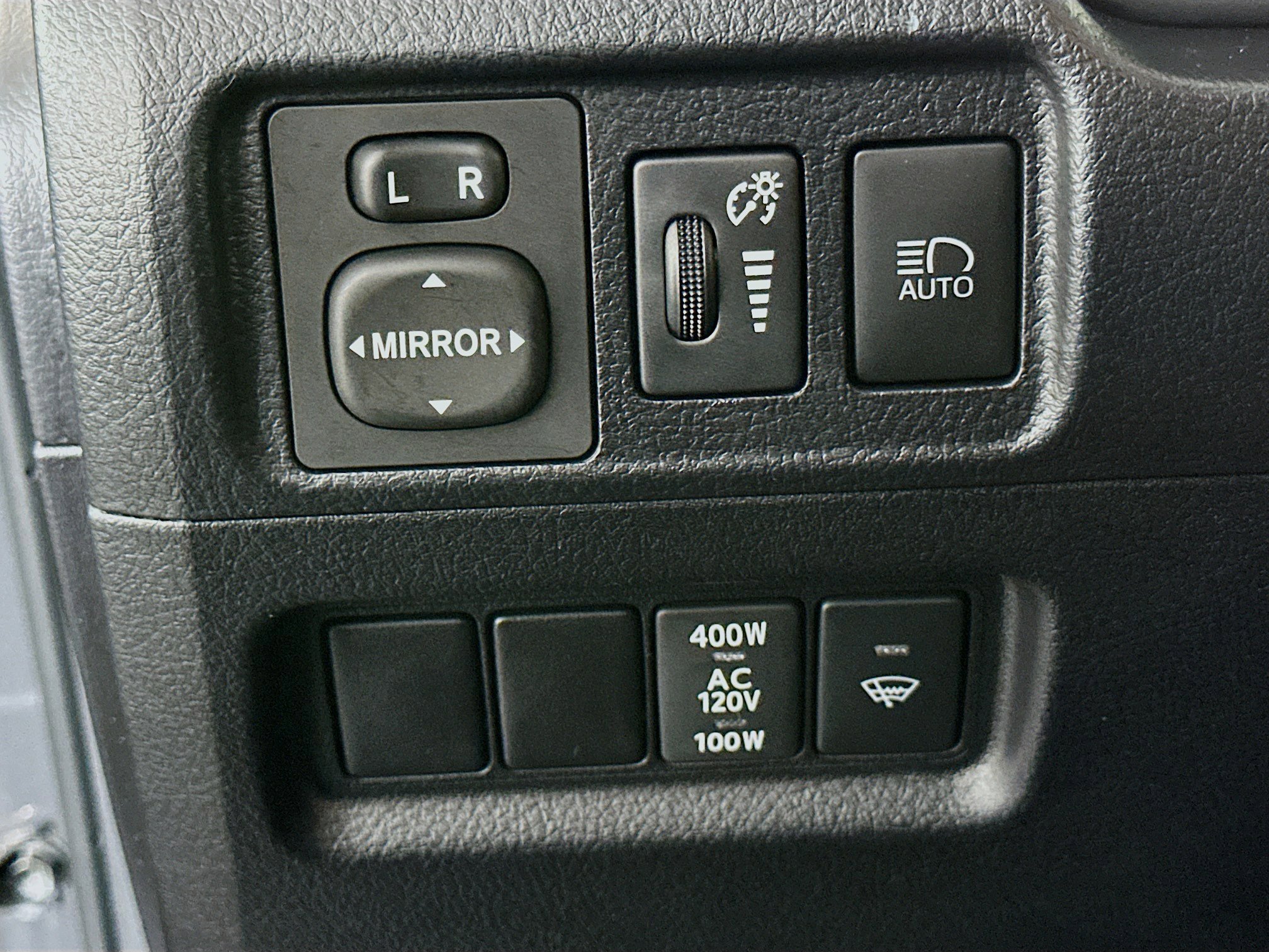 Used 2024 Toyota 4Runner SR5 image 17