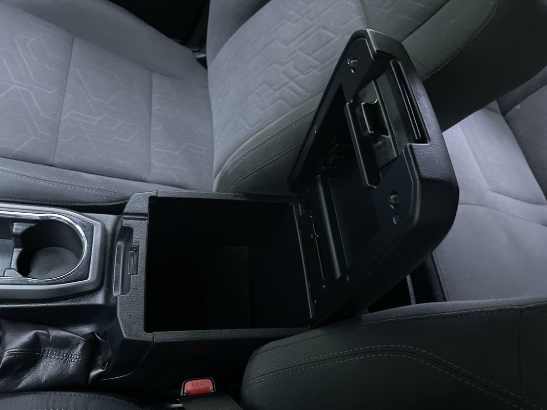 Used 2019 Toyota Tacoma TRD Sport image 25