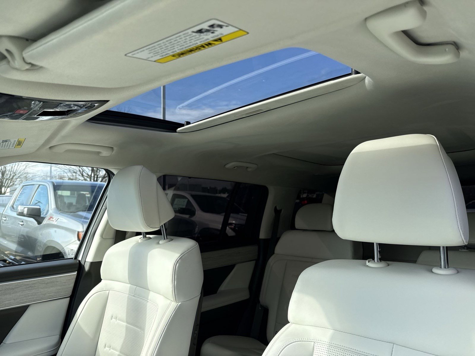 Used 2025 Hyundai Santa Fe Calligraphy image 21