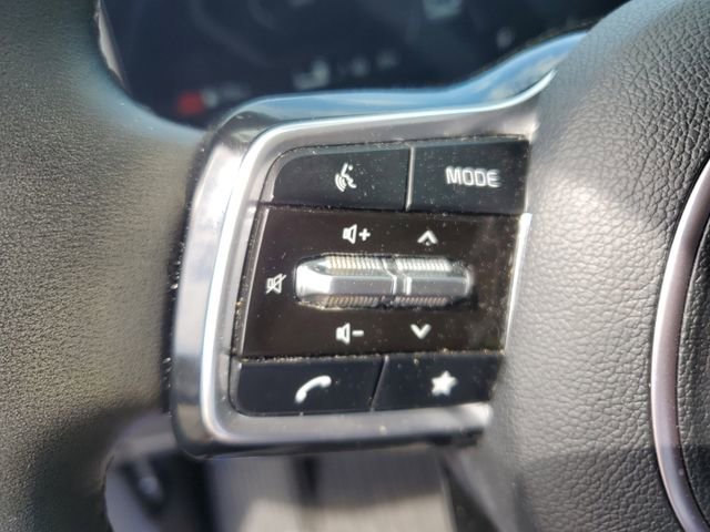 Certified 2024 Kia Sorento SX image 23