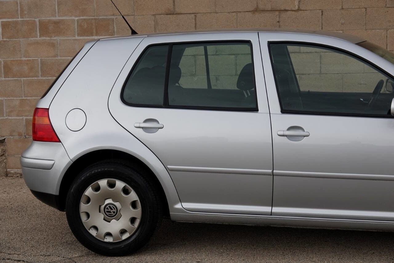 Used 2005 Volkswagen Golf GL image 25