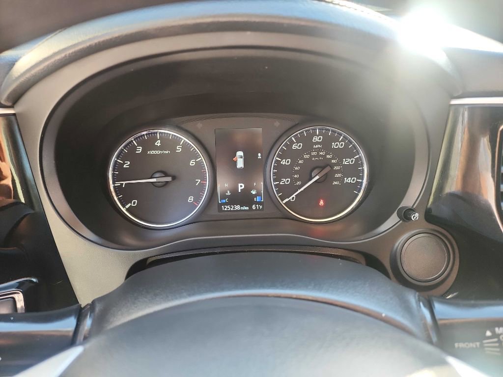 Used 2019 Mitsubishi Outlander ES image 15