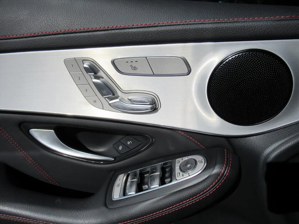 Used 2022 Mercedes-Benz GLC 43 AMG 4MATIC image 20