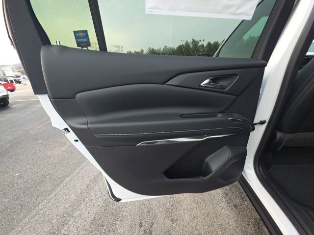 New 2026 Chevrolet Traverse LT image 24