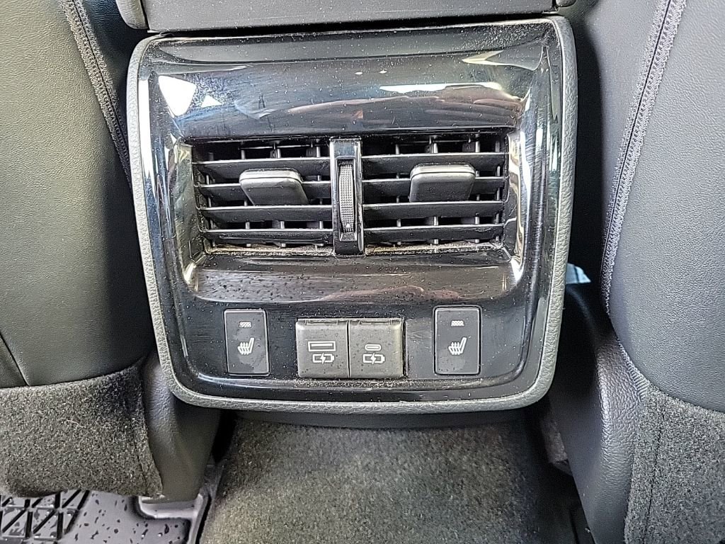 Used 2021 Toyota Avalon Limited w/ Advanced Safety Package image 15