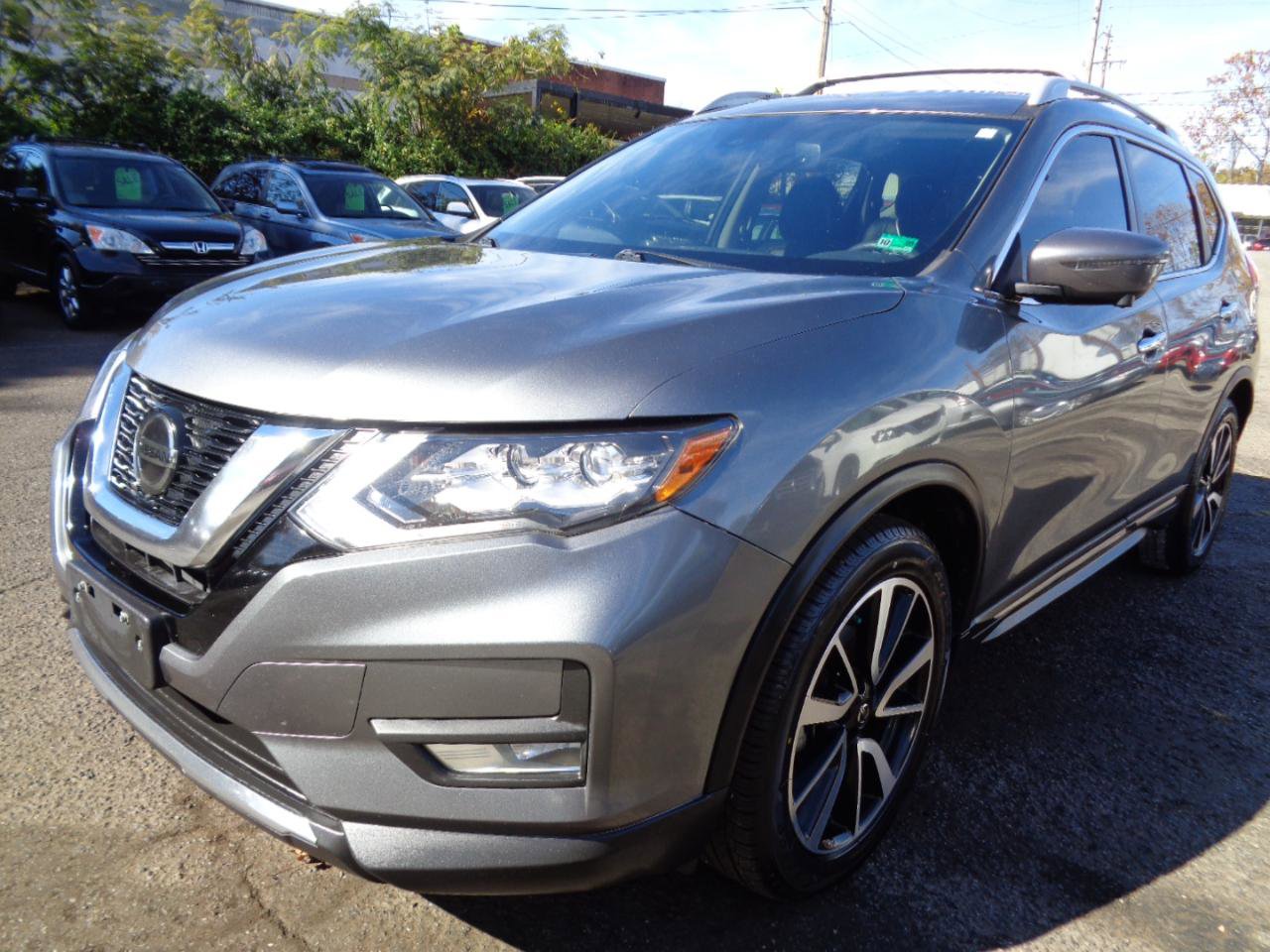 Used 2020 Nissan Rogue SL w/ Premium Package image 1