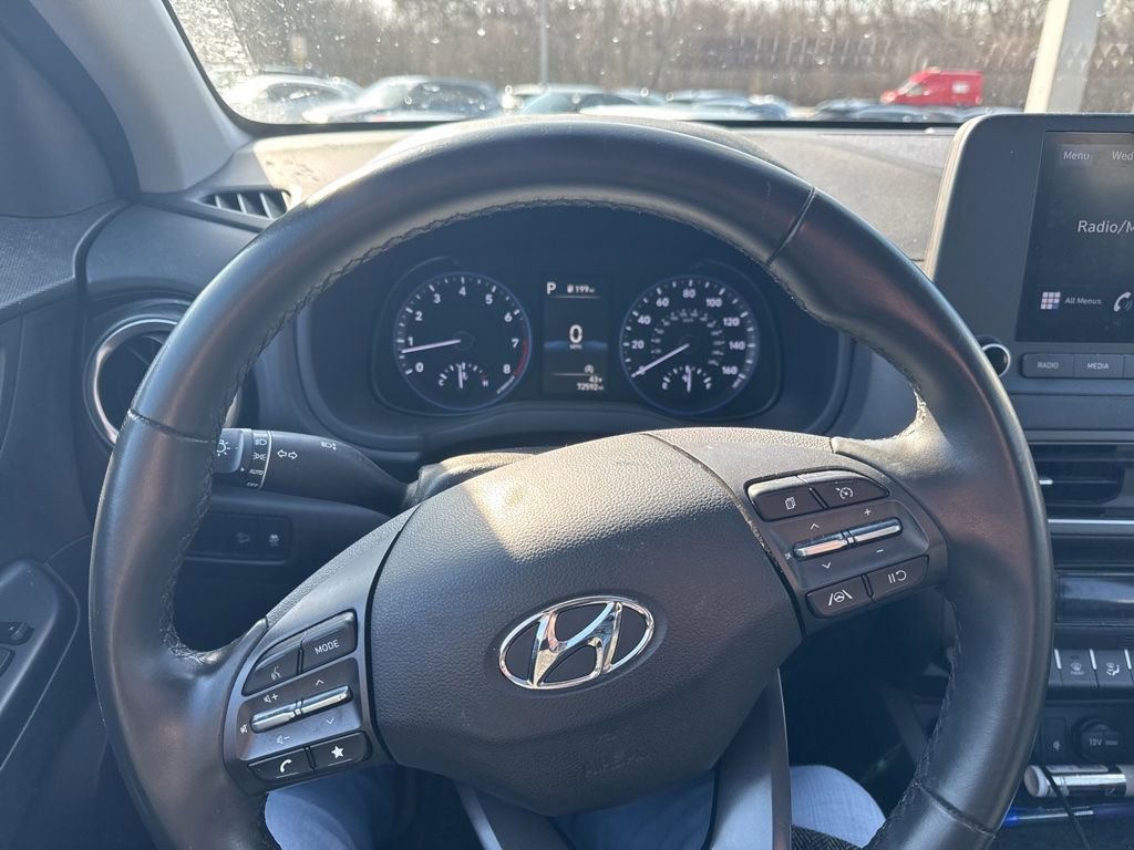 Used 2022 Hyundai Kona SEL w/ Convenience Package image 4