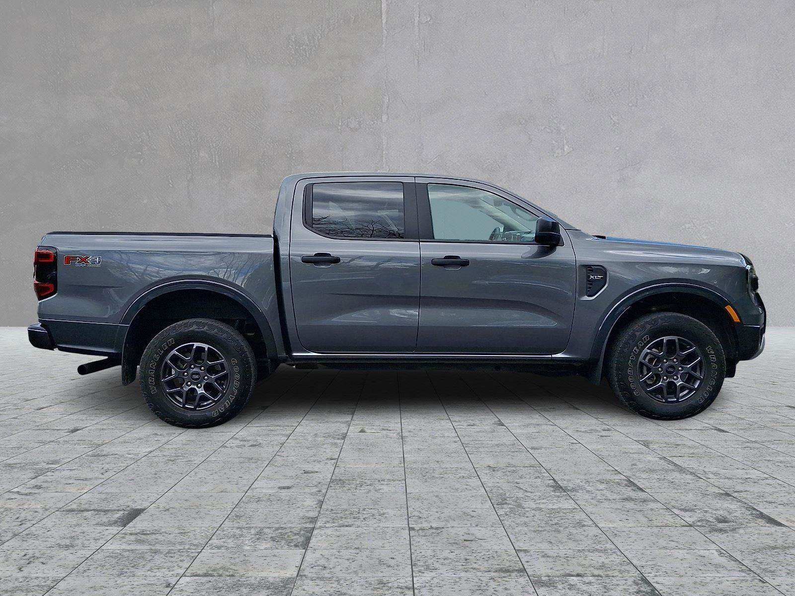 Used 2024 Ford Ranger XLT w/ FX4 Off-Road Package AWD/4WD image 7