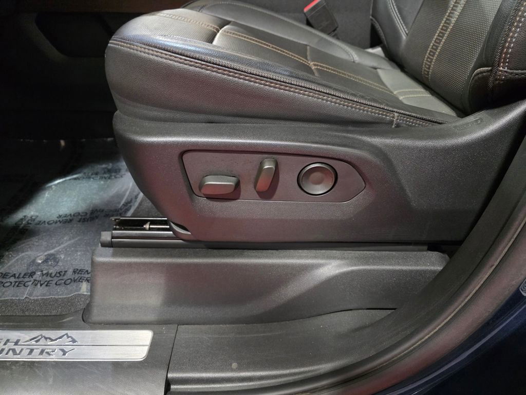 Certified 2022 Chevrolet Silverado 1500 High Country w/ Max Trailering Package image 15