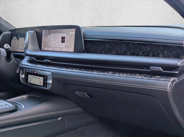 Used 2024 Genesis G90 3.5T image 20