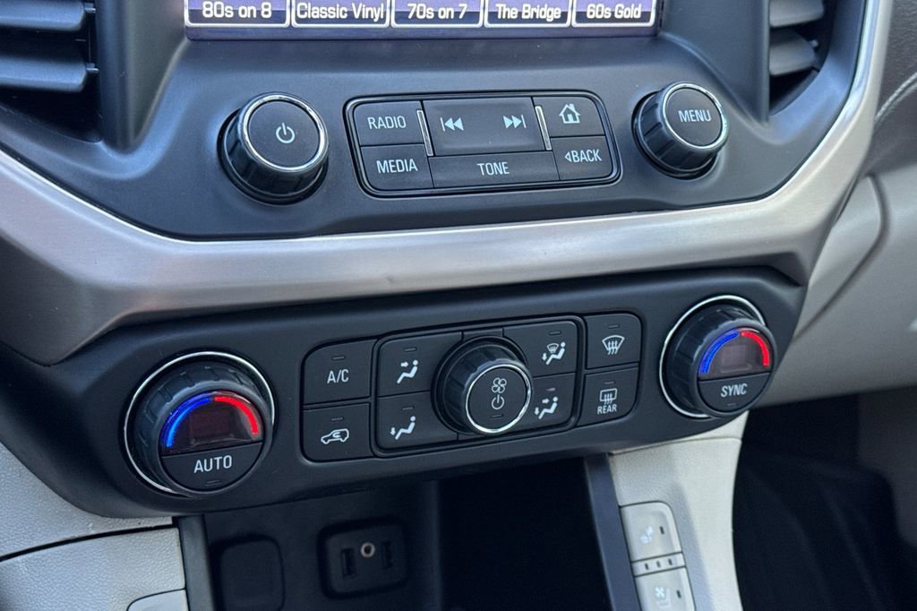 Used 2018 GMC Acadia Denali image 23