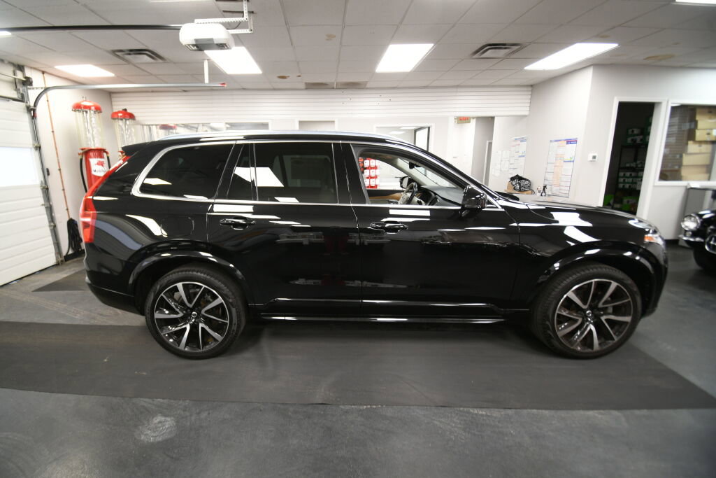 Used 2022 Volvo XC90 T6 Momentum w/ Advanced Package AWD/4WD image 9