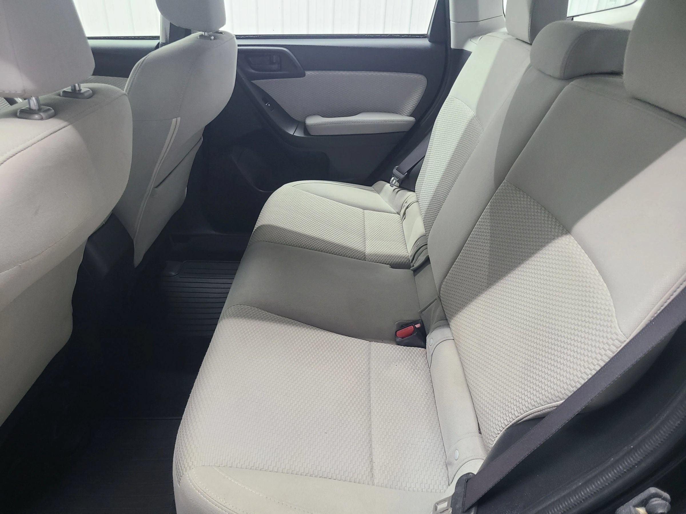 Used 2018 Subaru Forester 2.5i w/ Alloy Wheel Package AWD/4WD image 38