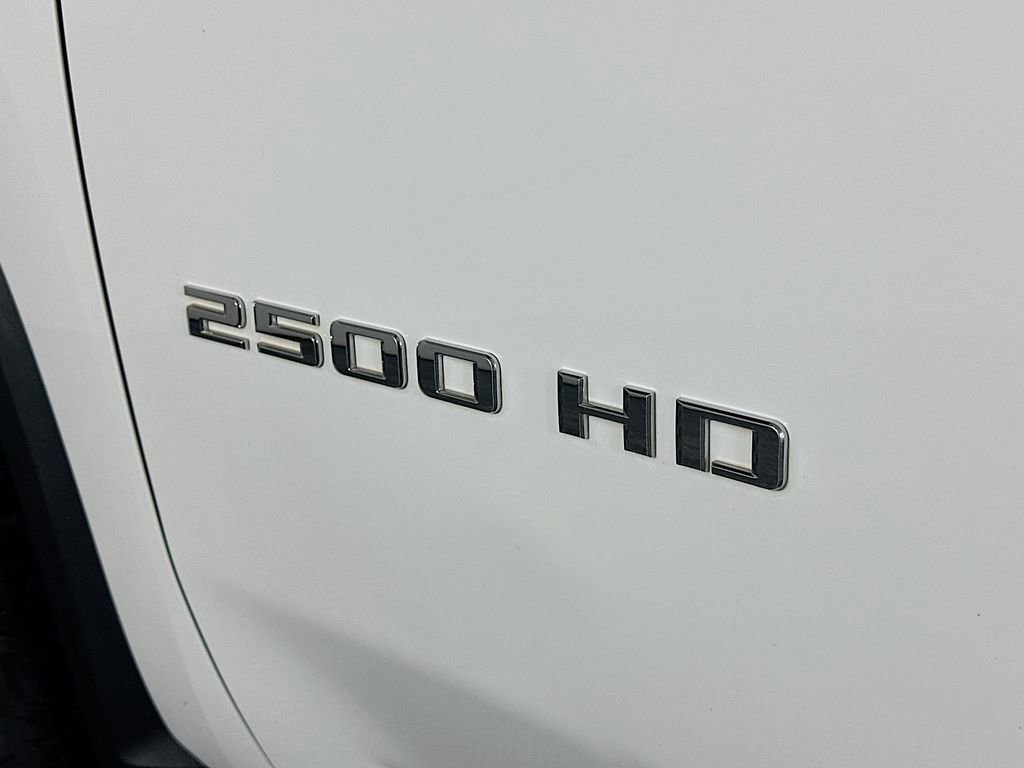 Used 2022 Chevrolet Silverado 2500 LTZ image 28