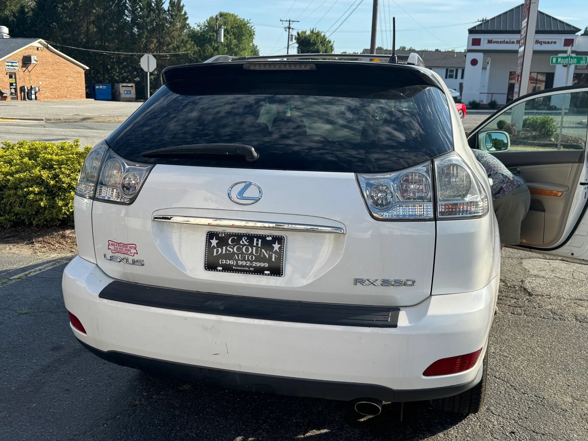 Used 2006 Lexus RX 330 AWD image 4