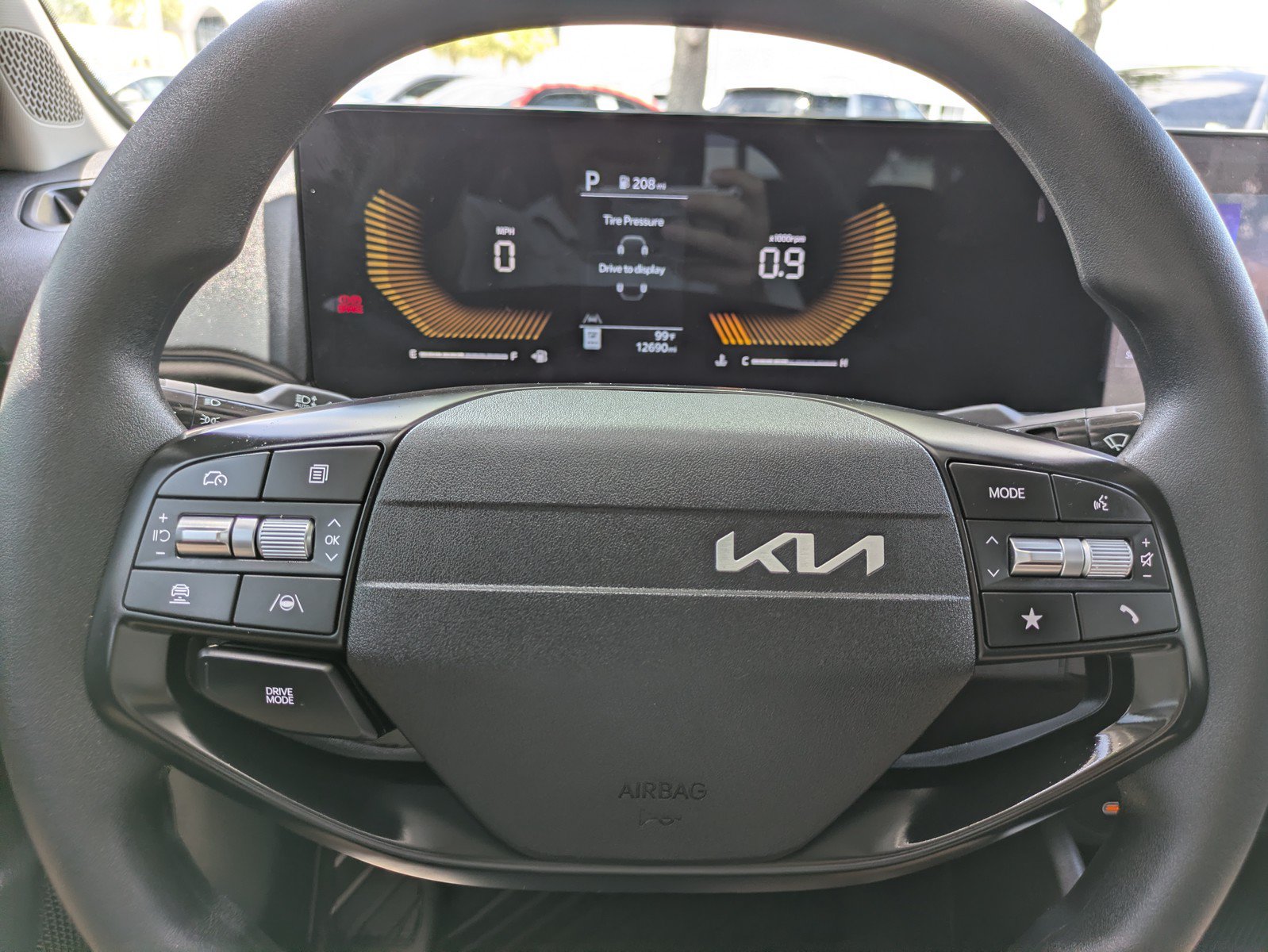 Certified 2025 Kia K4 LXS FWD image 19