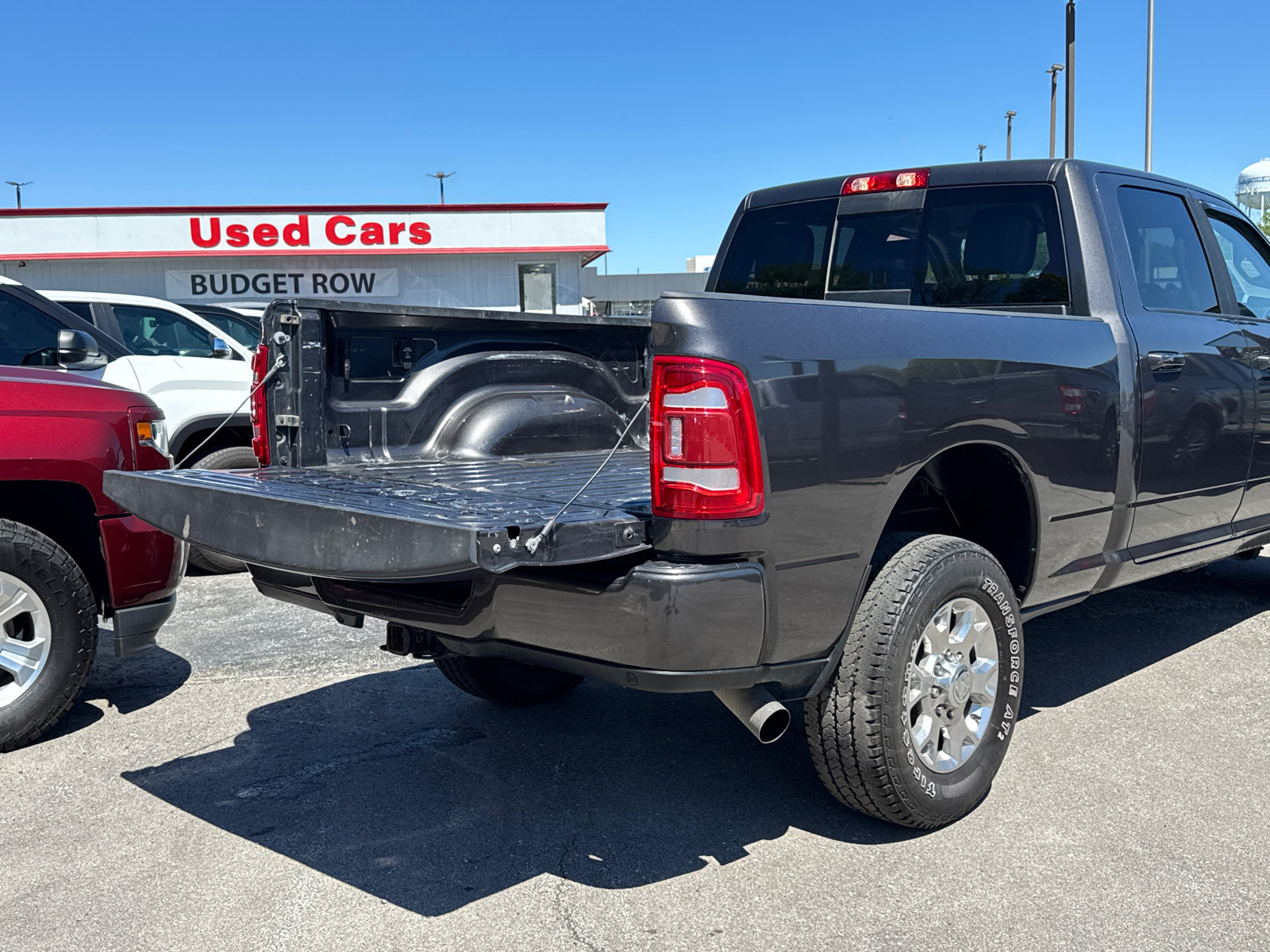 Used 2024 RAM 2500 Laramie w/ Safety Group AWD/4WD image 21