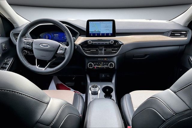 Used 2022 Ford Escape Titanium w/ Titanium Elite Package image 7