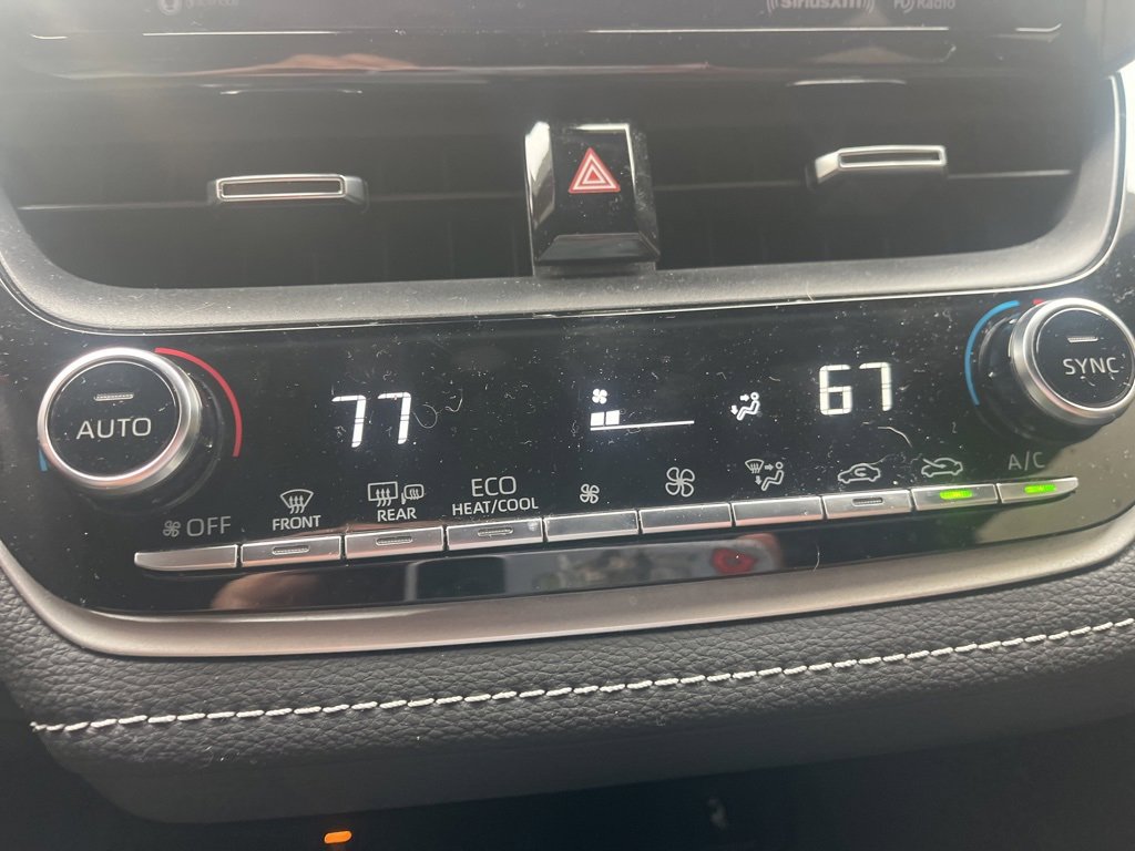 Used 2022 Toyota Corolla XSE image 16