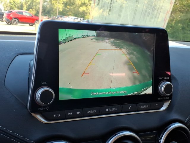 Used 2025 Nissan Sentra SV FWD image 13