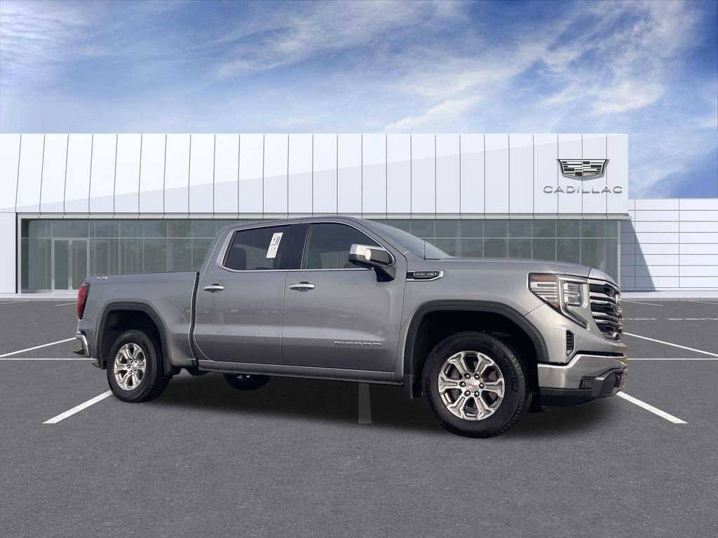 Used 2025 GMC Sierra 1500 SLT image 1