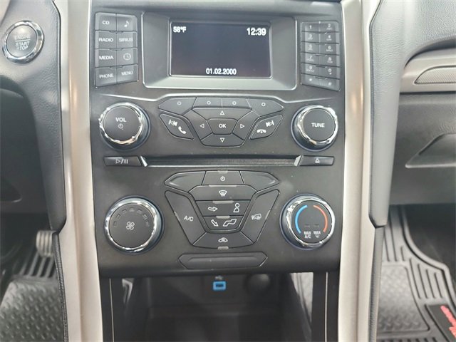 Used 2018 Ford Fusion SE image 28