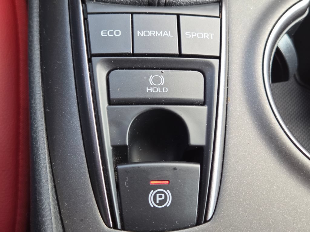 Used 2022 Toyota Camry XSE w/ Navigation Package FWD image 11