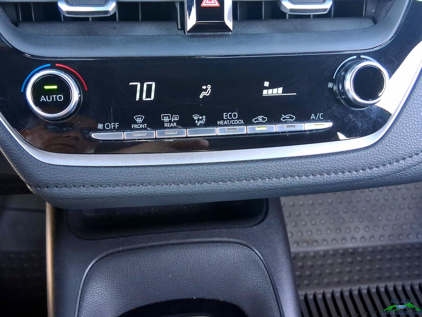 Used 2021 Toyota Corolla SE FWD image 21