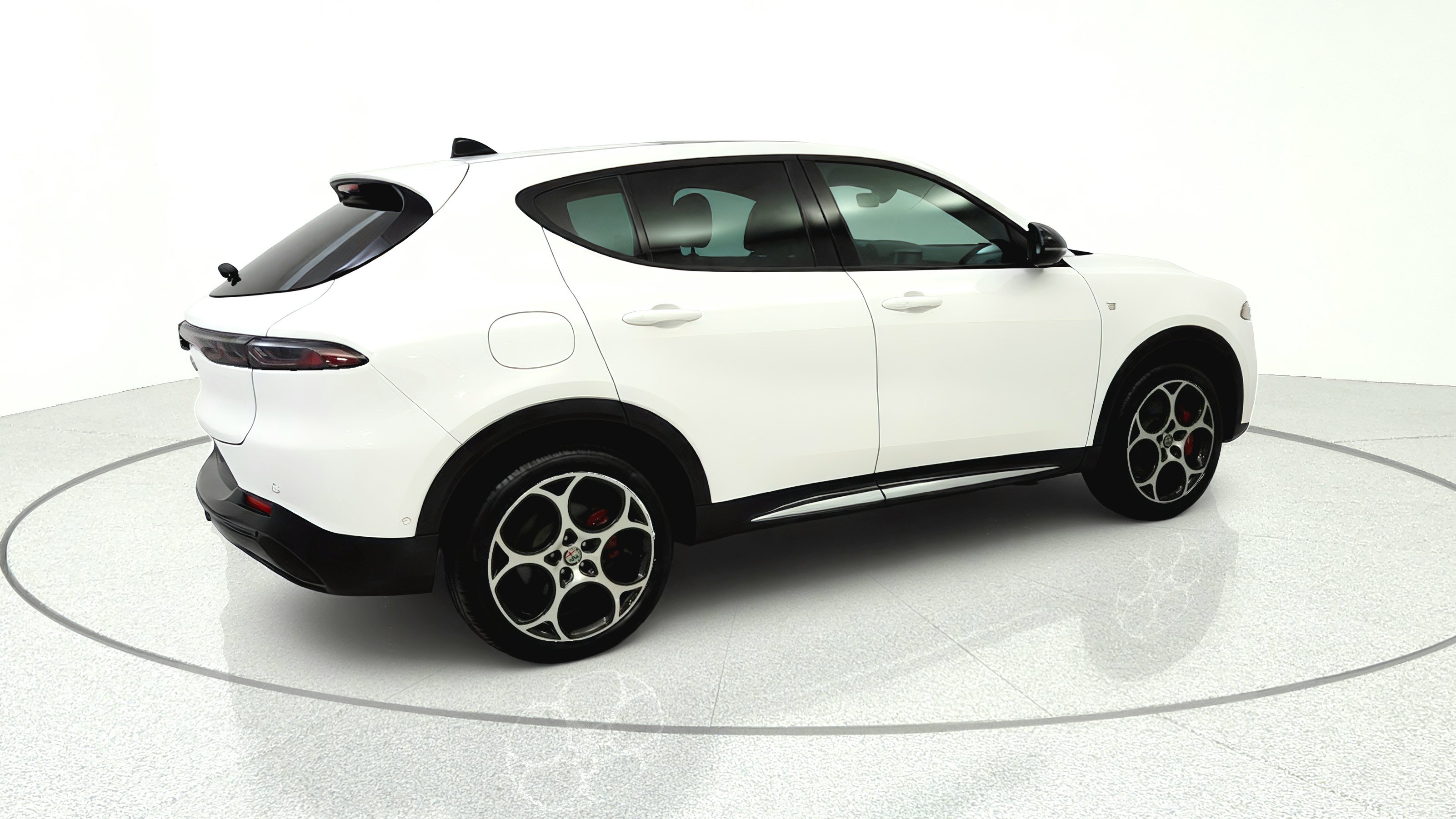 Used 2024 Alfa Romeo Tonale Ti w/ Active Assist Package AWD/4WD image 7