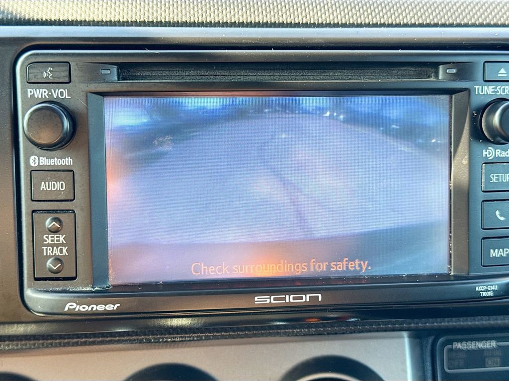 Used 2015 Scion xB image 17