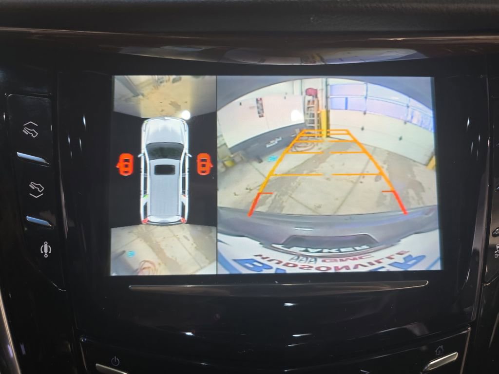 Used 2016 Cadillac Escalade Luxury image 25