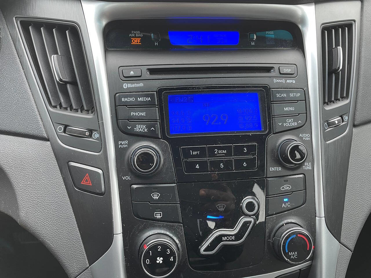 Used 2012 Hyundai Sonata GLS image 17