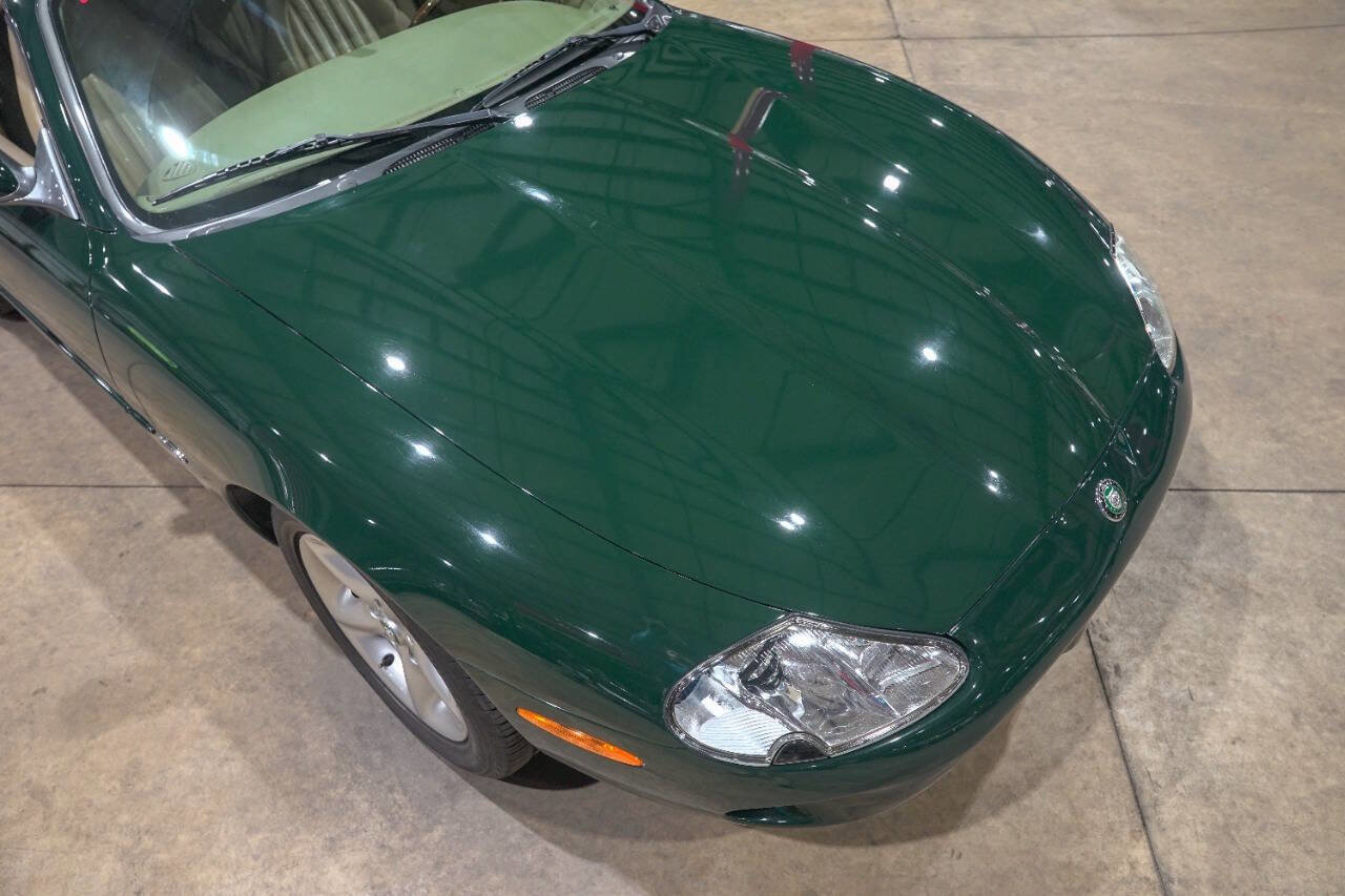 Used 2000 Jaguar XK8 Convertible RWD image 32