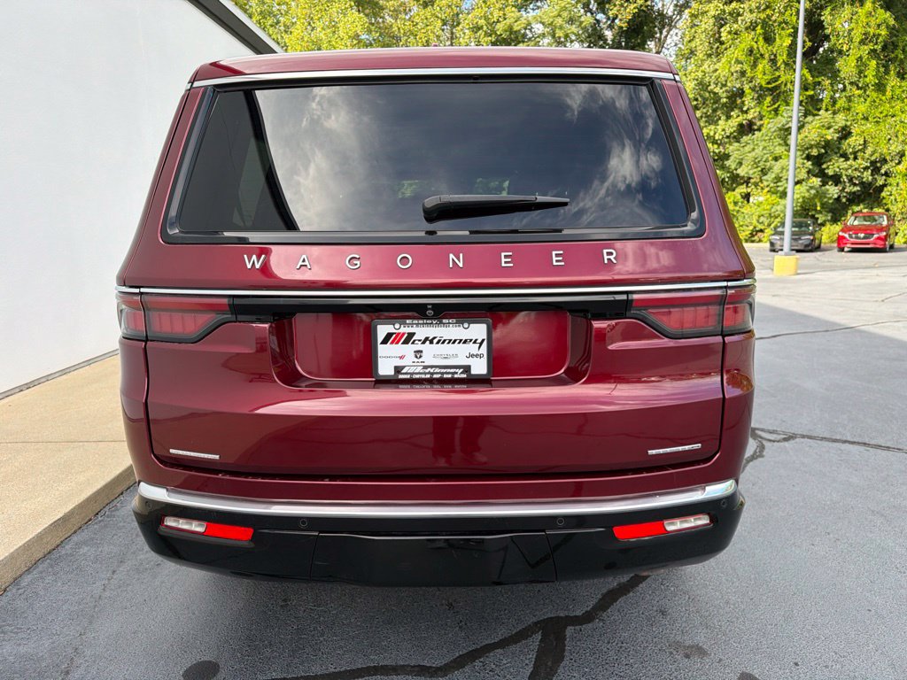 Used 2023 Jeep Wagoneer Series III w/ Premium Group I AWD/4WD image 11