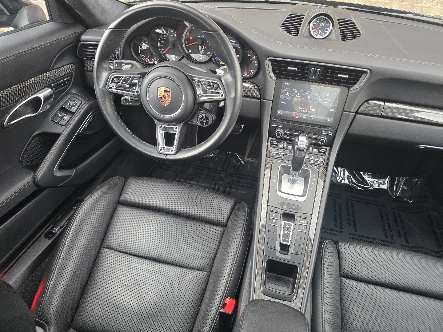 Used 2017 Porsche 911 Turbo image 35