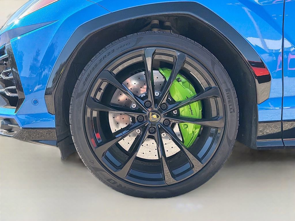 Used 2022 Lamborghini Urus image 52