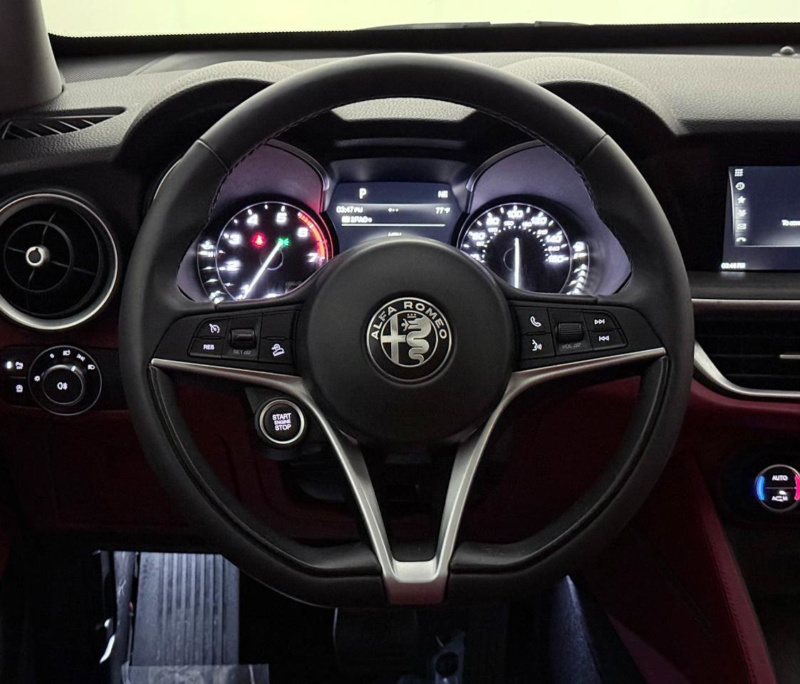 Used 2019 Alfa Romeo Stelvio Ti image 31