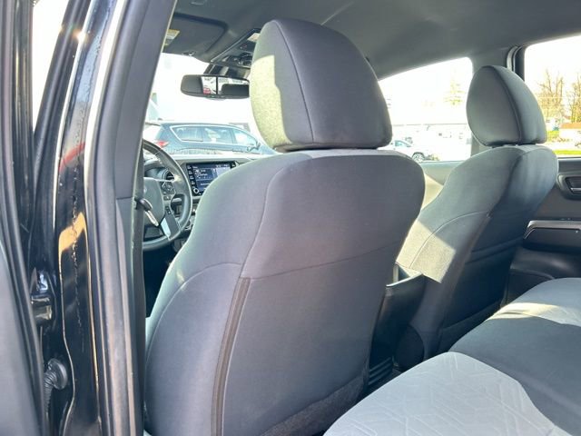 Used 2023 Toyota Tacoma TRD Off-Road w/ Advanced Technology Package image 17