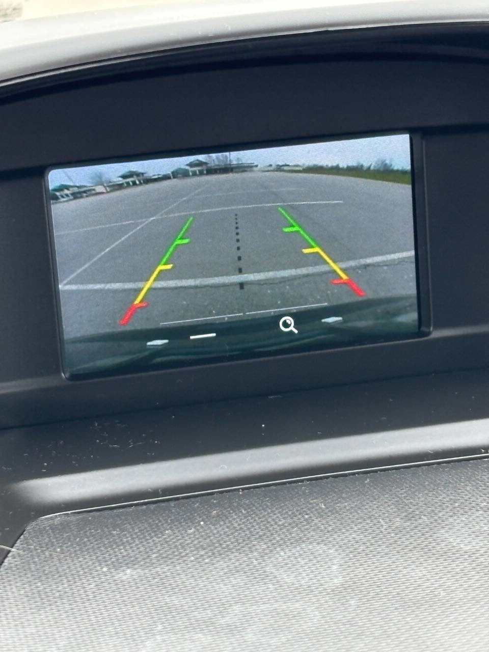 Used 2018 Ford Escape SE FWD image 11