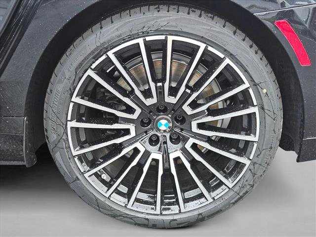 New 2026 BMW i7 eDrive50 w/ M Sport Package image 10