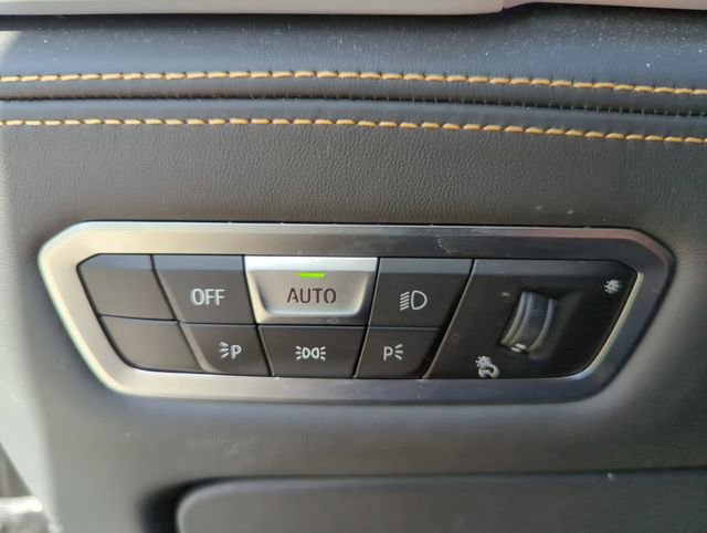 Used 2021 BMW X6 M w/ Competition Package image 36