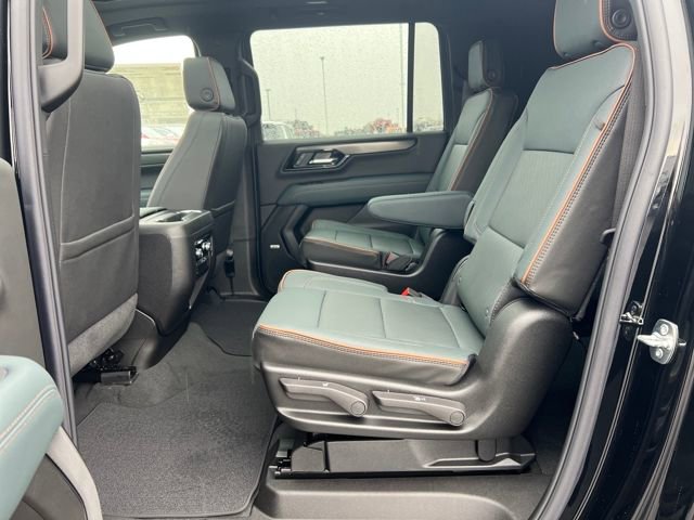 New 2026 GMC Yukon XL AT4 w/ AT4 Premium Package image 25